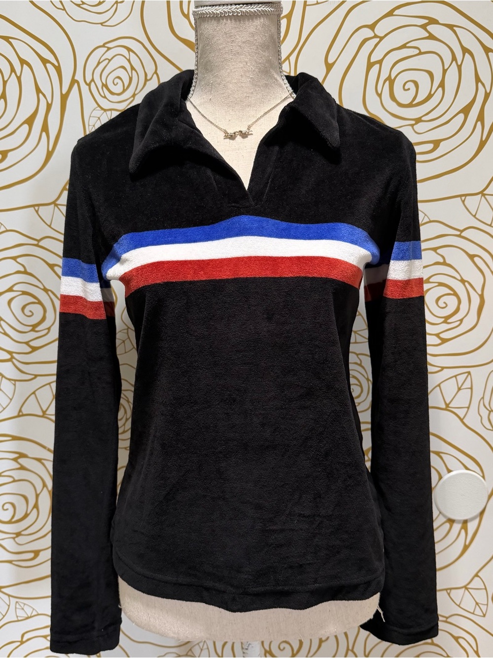 Rusty vintage Black velour Long-Sleeve Polo Top